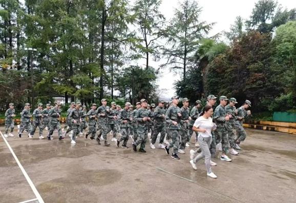 说明: 微信图片_20250504134859.jpg