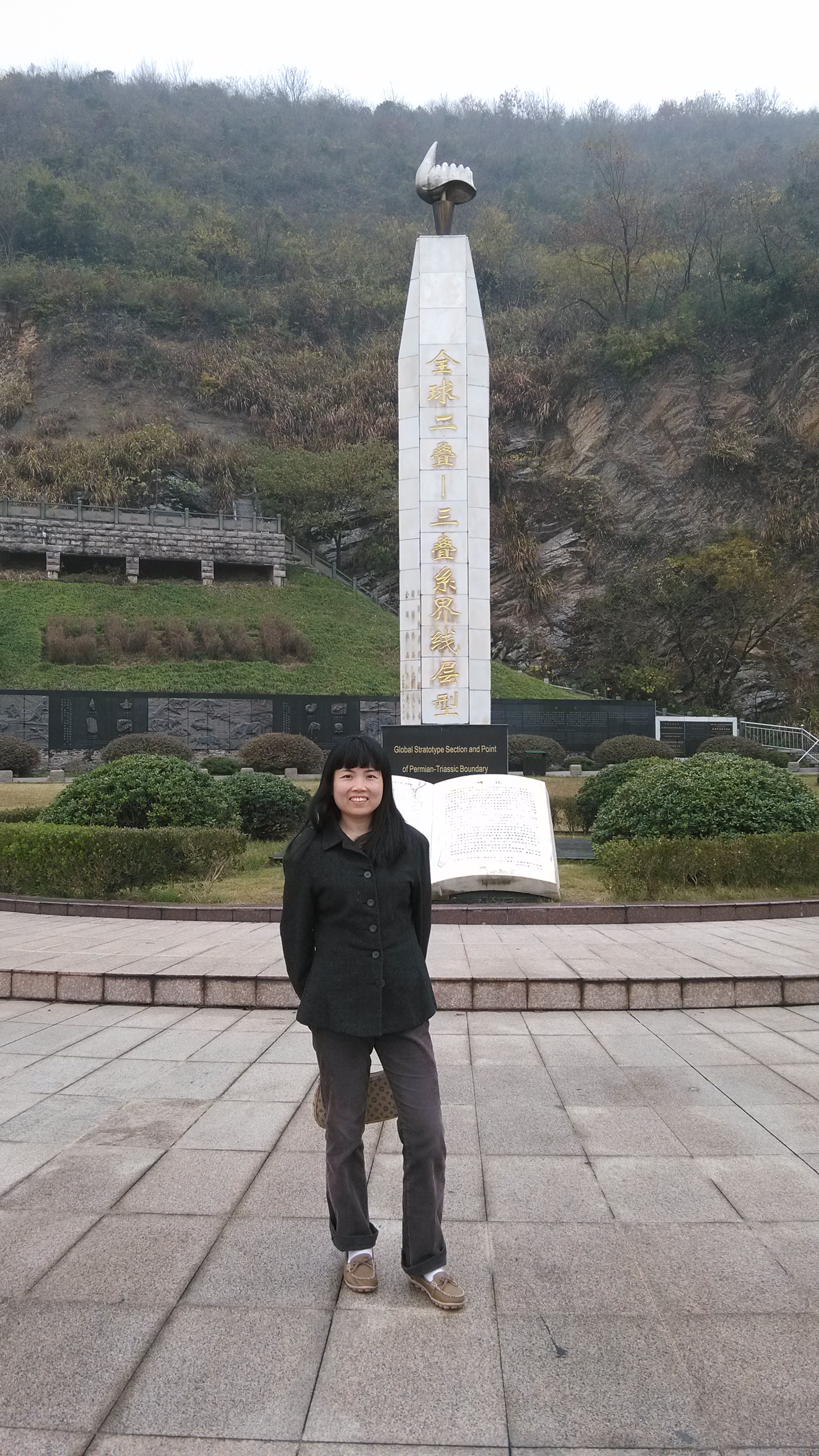 朱黎霞.jpg